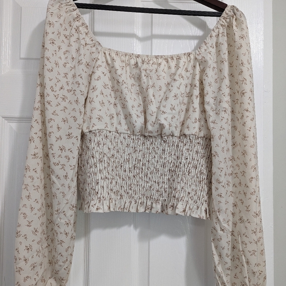 Smocked Penelope Blouse - Picture 4 of 8